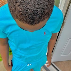 Meet your Posher, Dontez